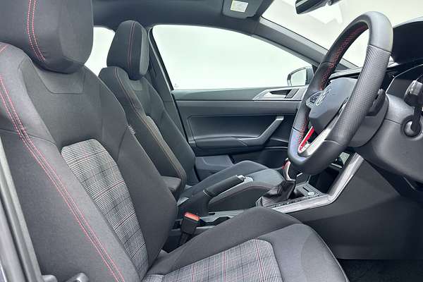2025 Volkswagen Polo GTI AE thumb-12