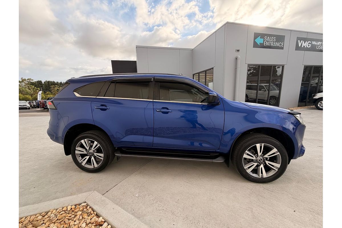 2023 Isuzu MU-X LS-T