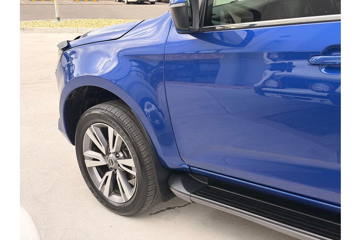 2023 Isuzu MU-X LS-T