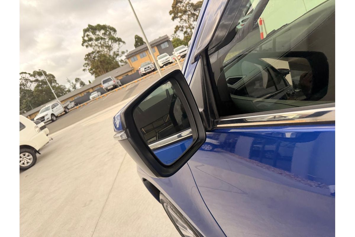 2023 Isuzu MU-X LS-T