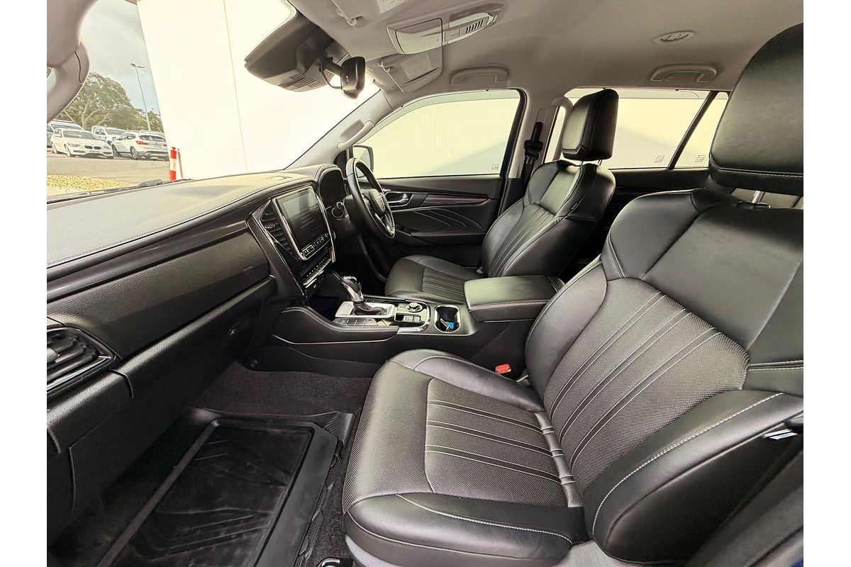 2023 Isuzu MU-X LS-T