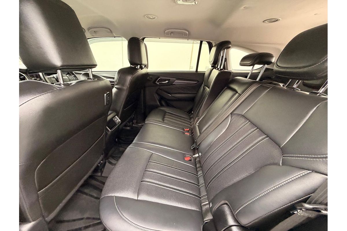 2023 Isuzu MU-X LS-T