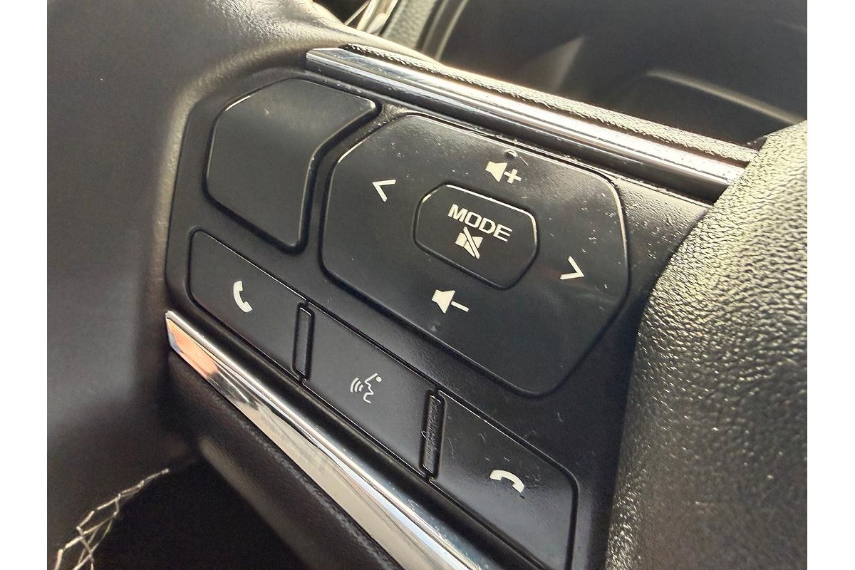 2023 Isuzu MU-X LS-T