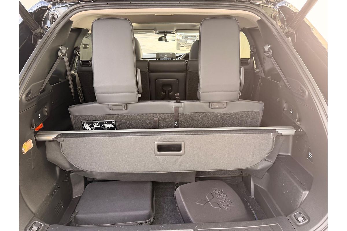 2023 Mitsubishi Outlander PHEV Exceed ZM