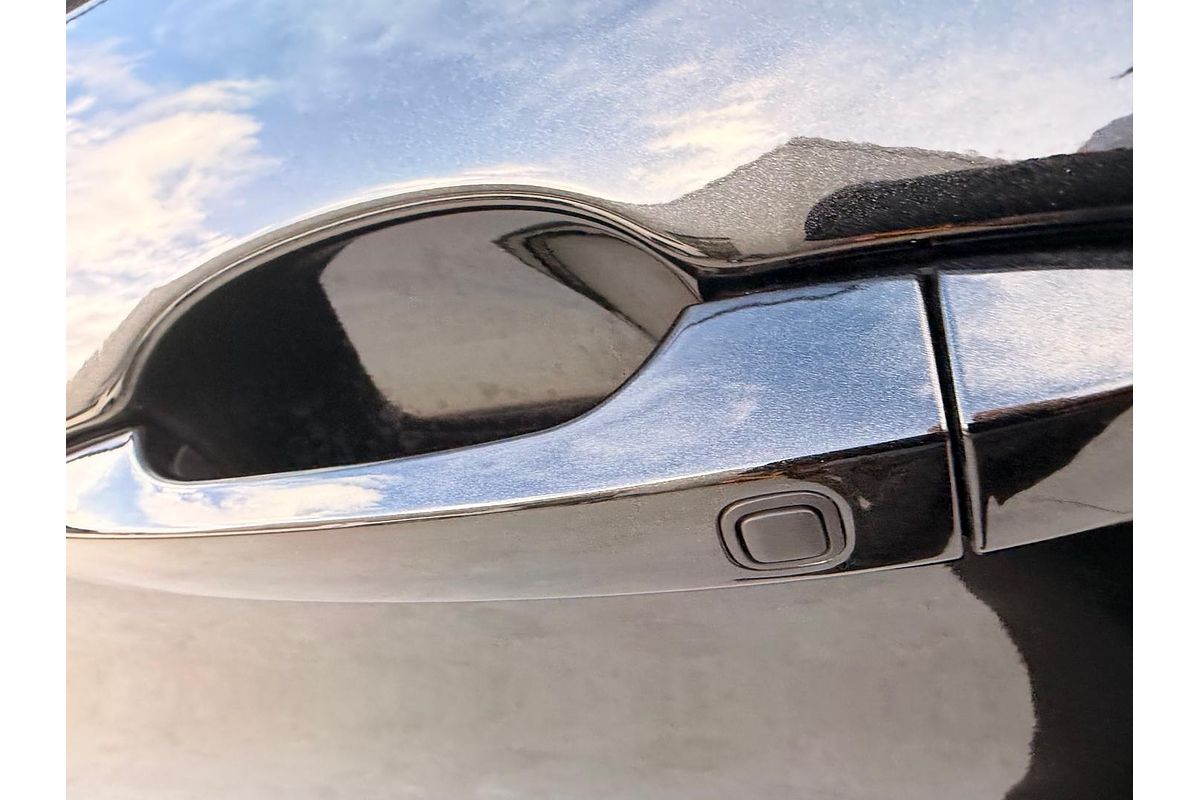 2023 Mitsubishi Outlander PHEV Exceed ZM