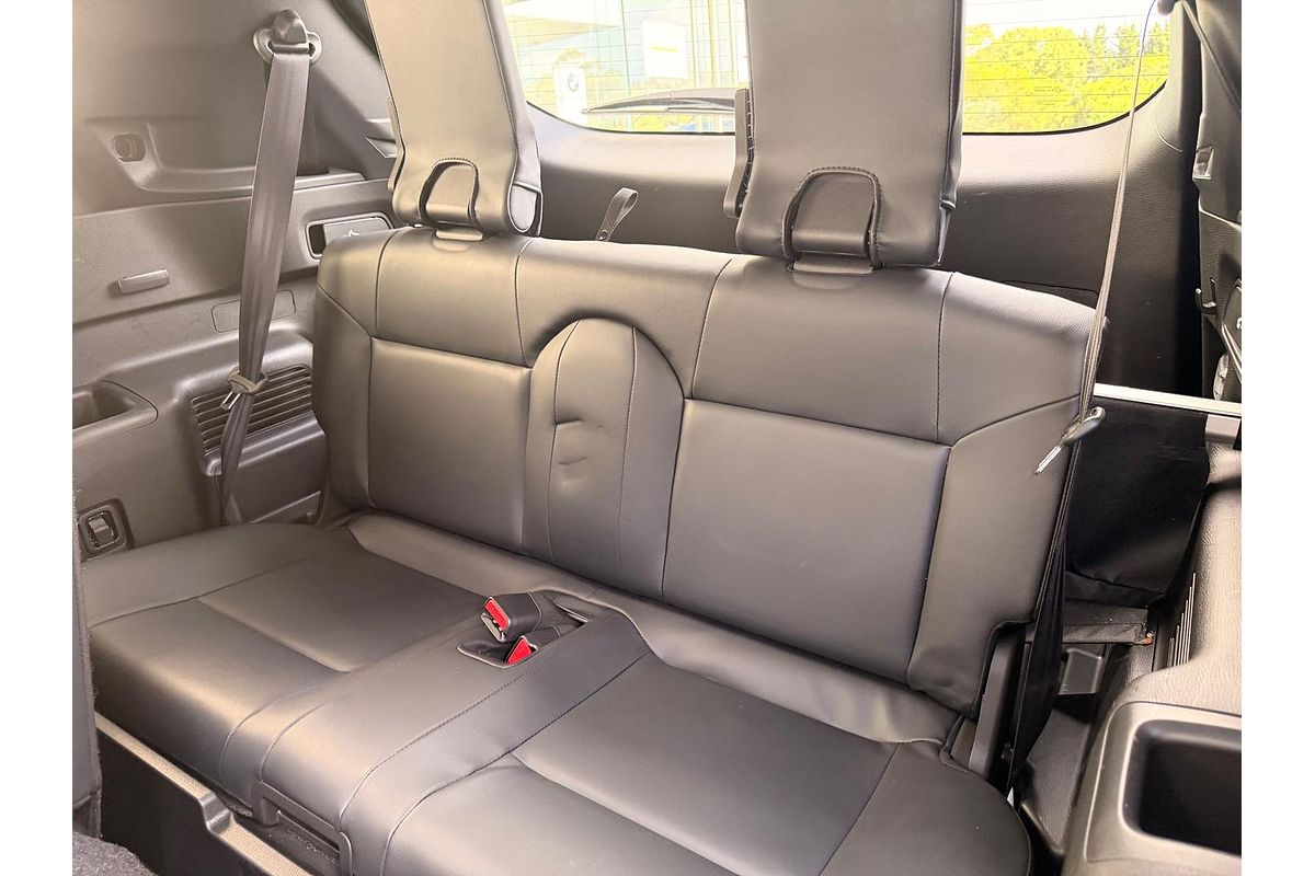 2023 Mitsubishi Outlander PHEV Exceed ZM