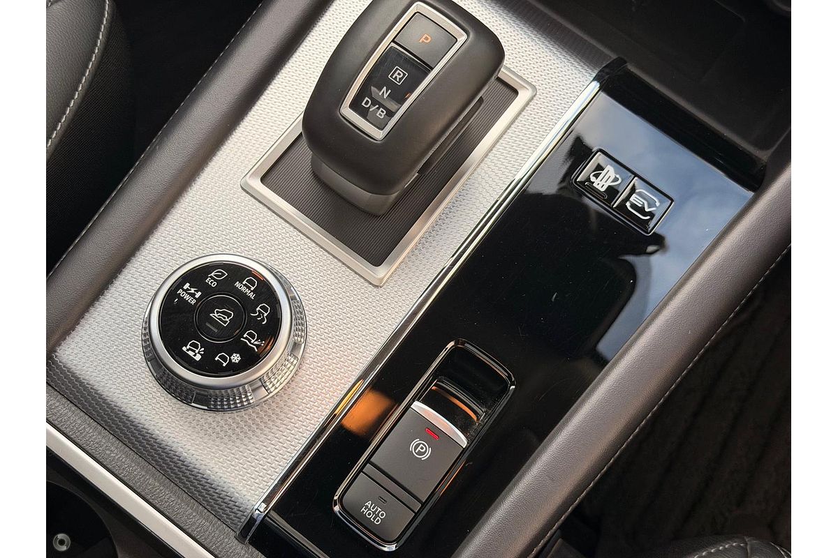 2023 Mitsubishi Outlander PHEV Exceed ZM