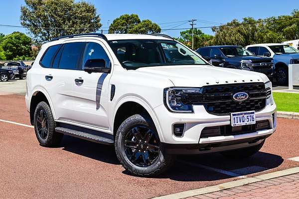 2025 Ford Everest Black Edition 2.0L