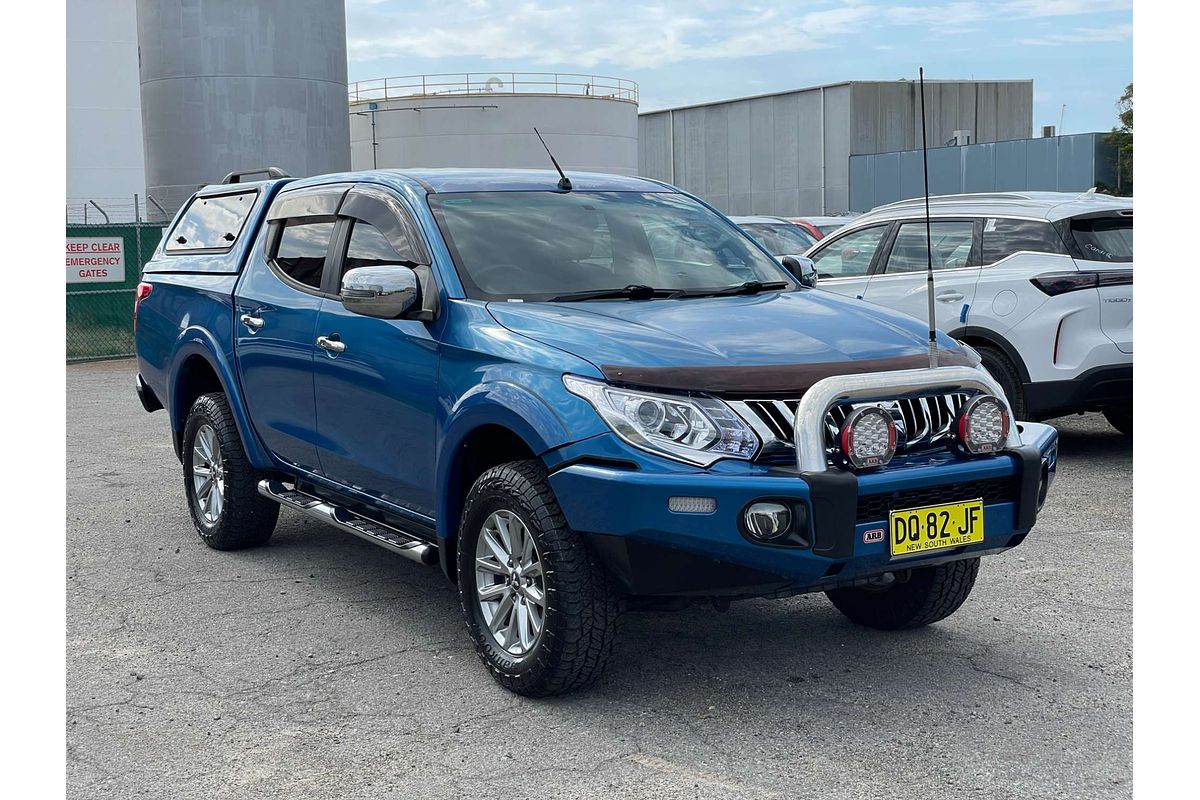 2015 Mitsubishi Triton GLX-R MN 4X4