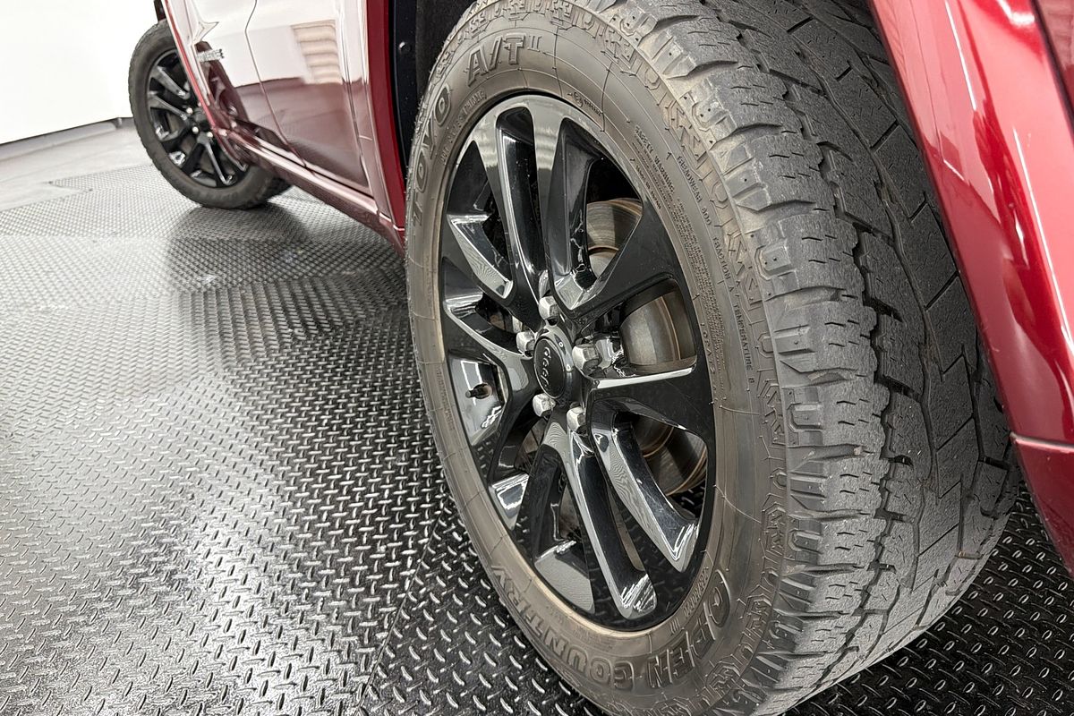 2020 Jeep Grand Cherokee Night Eagle WK