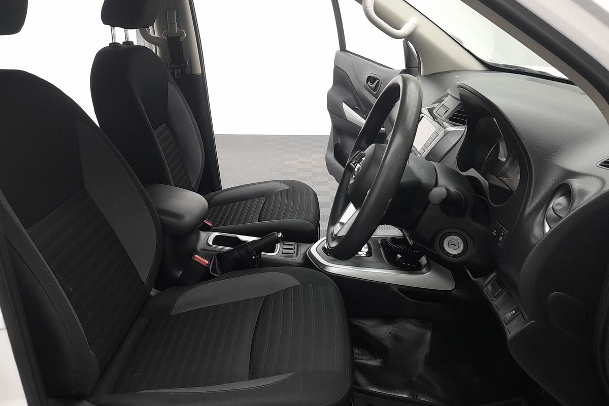 2022 Nissan Navara SL D23 Rear Wheel Drive