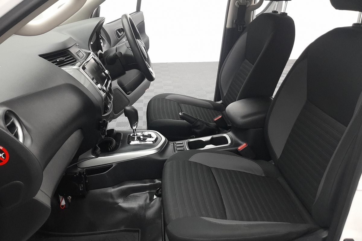 2022 Nissan Navara SL D23 Rear Wheel Drive