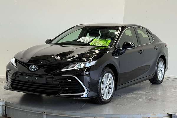 2024 Toyota Camry Ascent AXVH70R