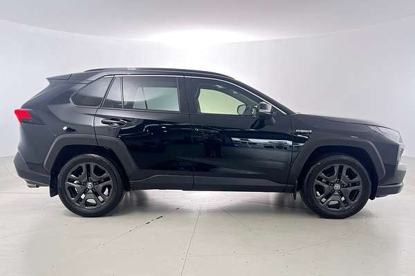 2023 Toyota RAV4 Edge AXAH54R thumb-5
