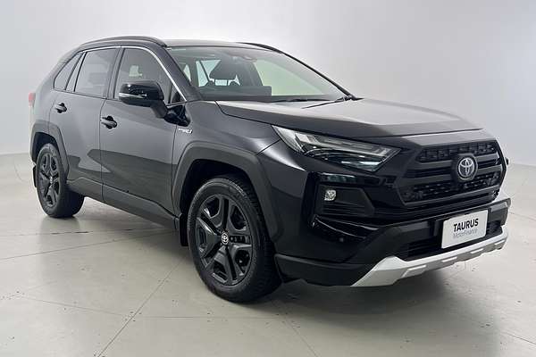 2023 Toyota RAV4 Edge AXAH54R thumb-6