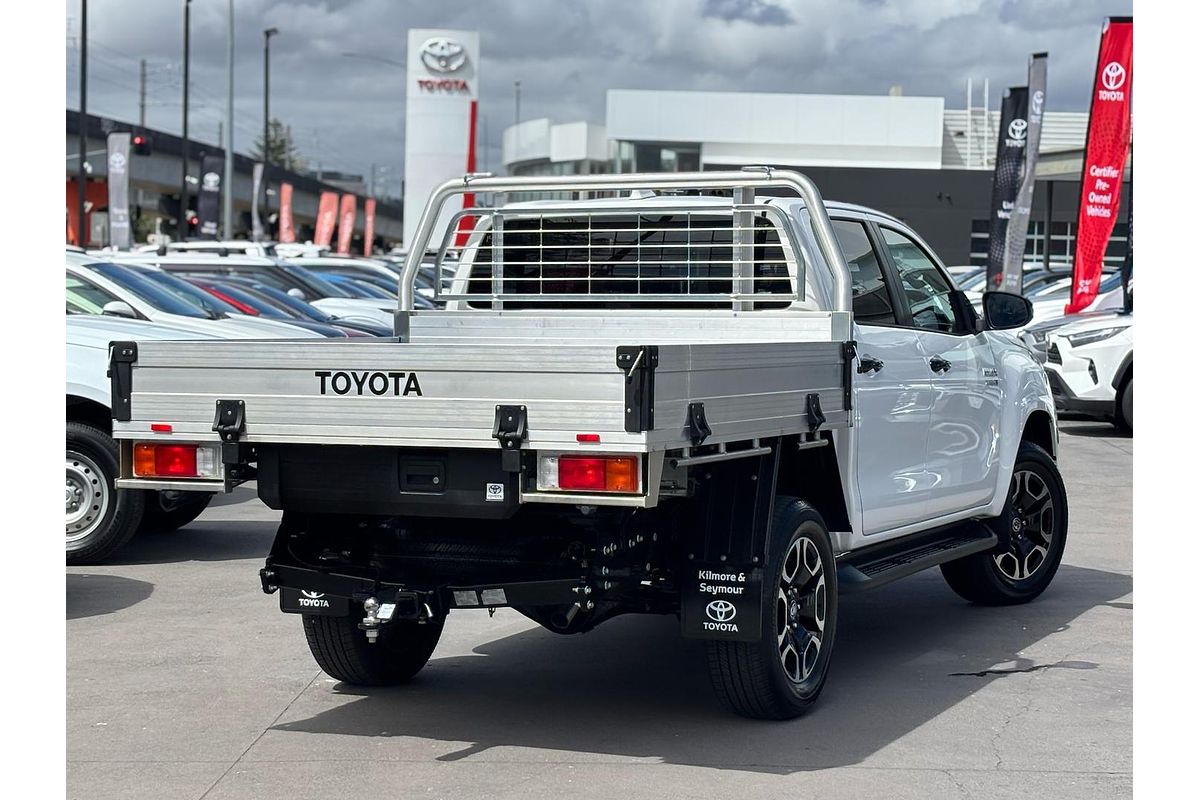 2024 Toyota Hilux SR5 48V GUN126R 4X4