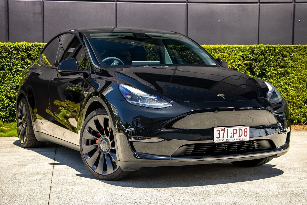 2023 Tesla Model Y Performance