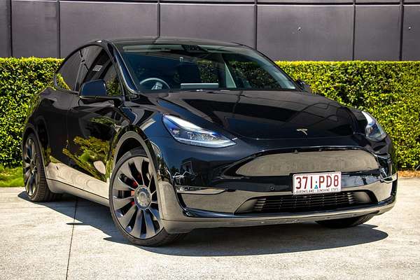 2023 Tesla Model Y Performance