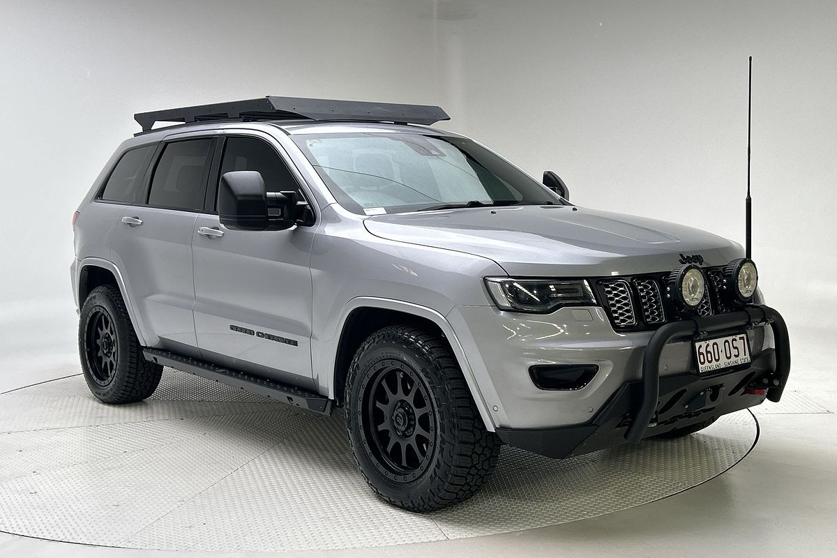 2020 Jeep Grand Cherokee Night Eagle WK