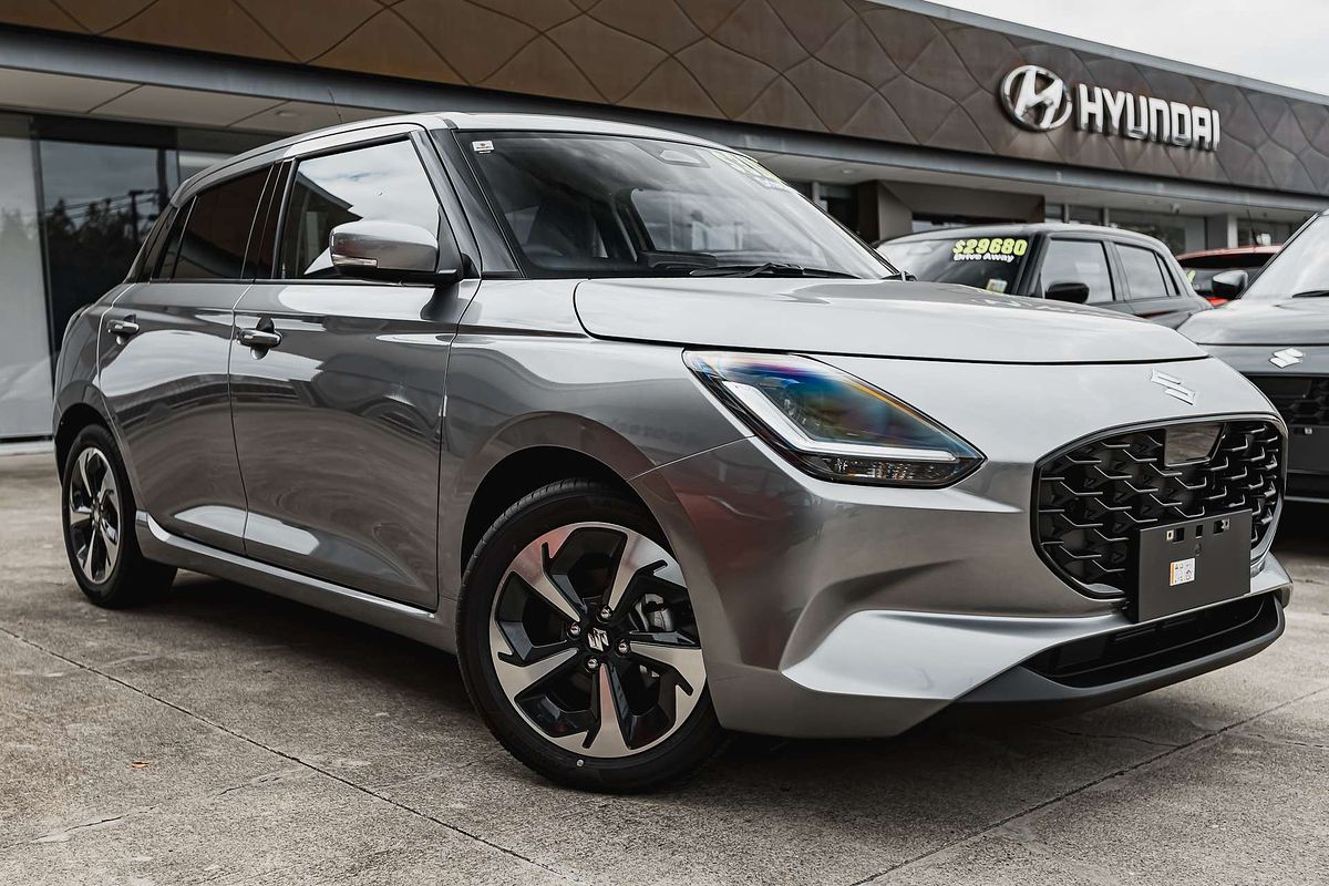 2025 Suzuki Swift Hybrid GLX UZ