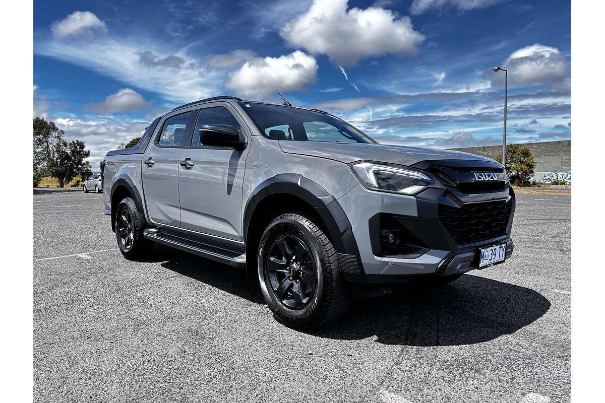 2025 Isuzu D-MAX X-TERRAIN 4X4
