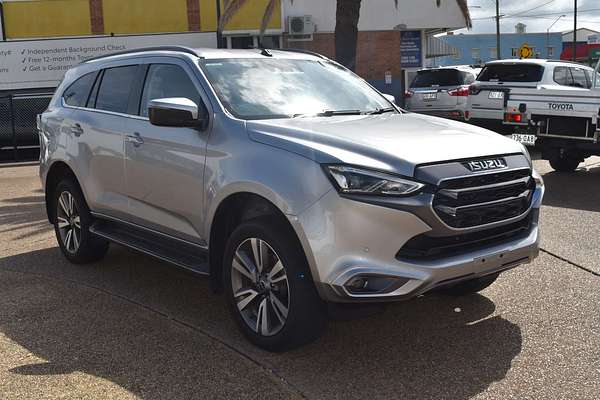 2023 Isuzu MU-X LS-T