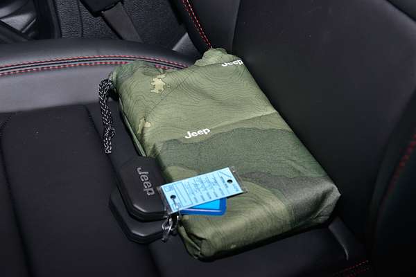 2025 Jeep Wrangler Unlimited Rubicon JL thumb-20