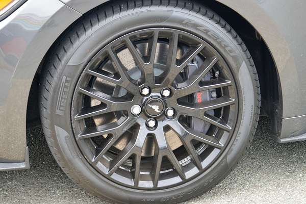 2017 Ford Mustang GT FM thumb-3