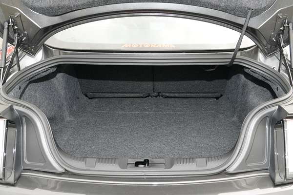 2017 Ford Mustang GT FM thumb-18