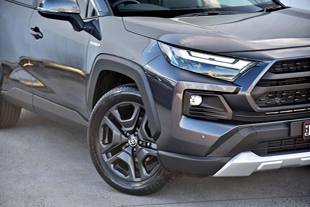 2024 Toyota RAV4 Edge AXAH54R