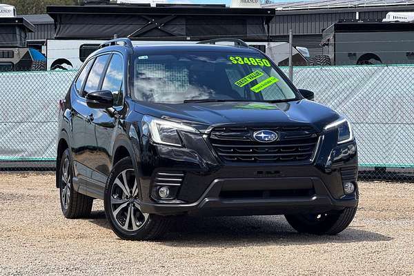 2022 Subaru Forester 2.5i Premium S5