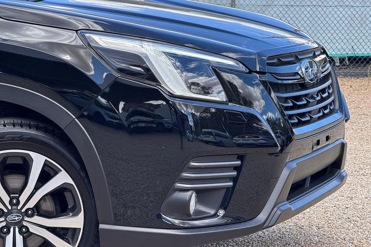 2022 Subaru Forester 2.5i Premium S5