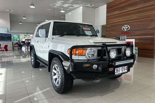 2016 Toyota FJ Cruiser GSJ15R