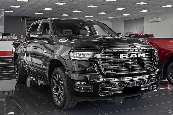 2025 RAM 1500 Laramie Sport Hurricane SO RamBox DT 4X4 SWB