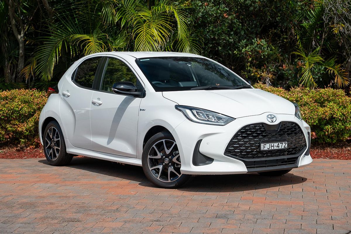 2024 Toyota Yaris ZR Hybrid MXPH10R
