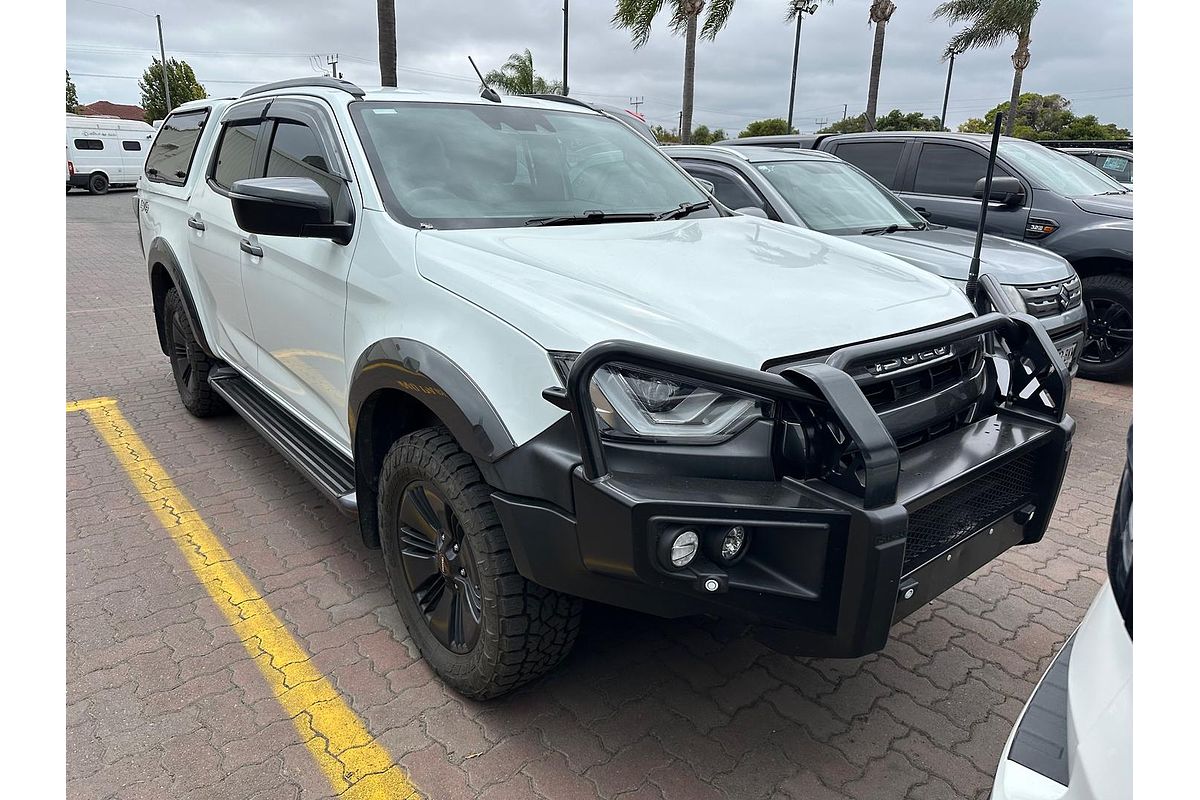 2022 Isuzu D-MAX X-TERRAIN 4X4