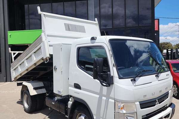2021 Fuso Canter 815 SWB