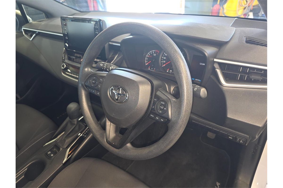 2018 Toyota Corolla Ascent Sport MZEA12R