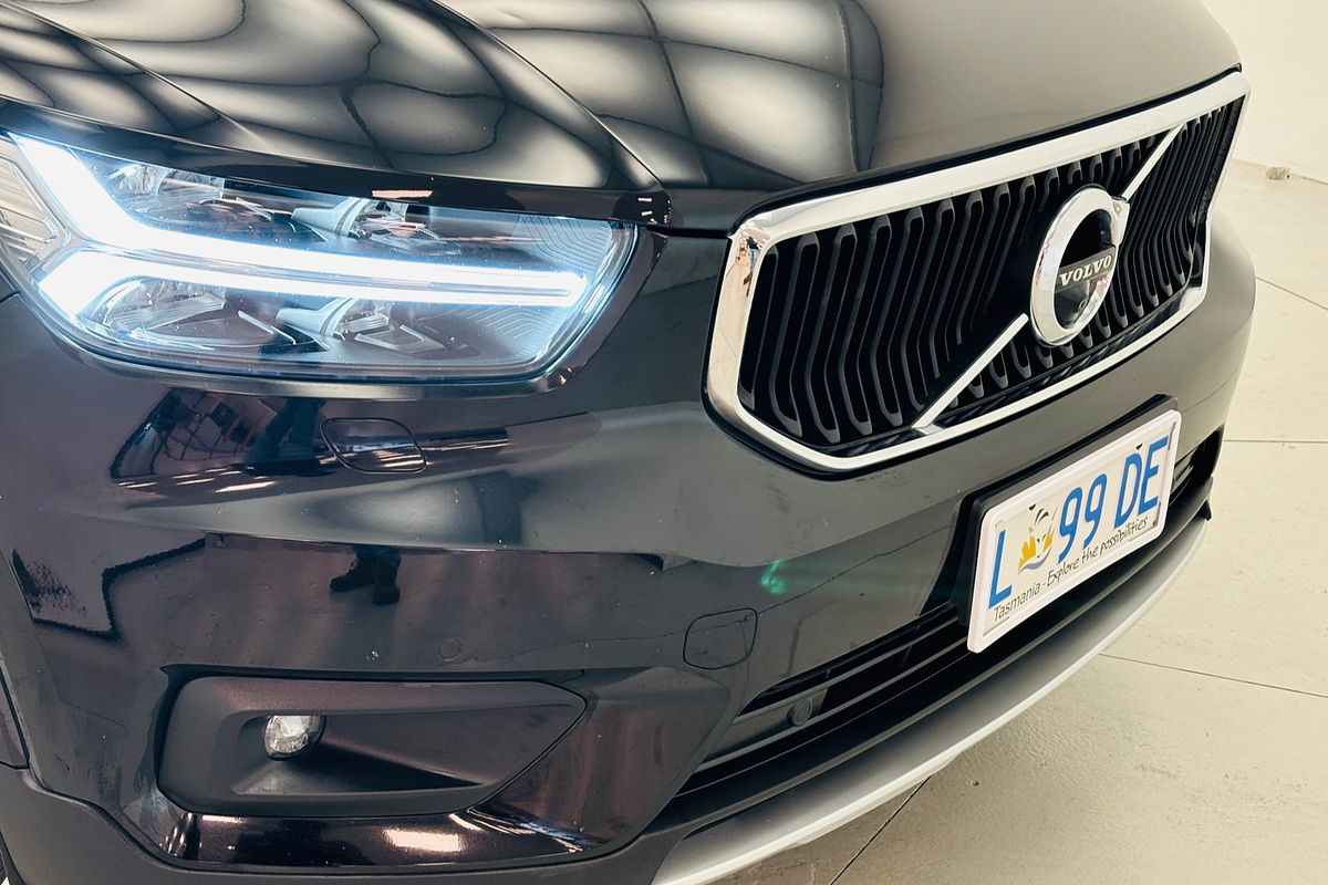 2020 Volvo XC40 T5 R-Design