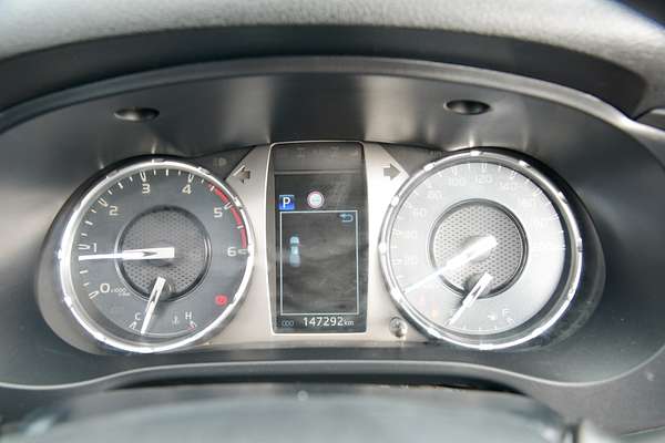 2020 Toyota Hilux Workmate GUN125R 4X4 thumb-9