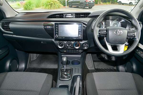 2020 Toyota Hilux Workmate GUN125R 4X4 thumb-14