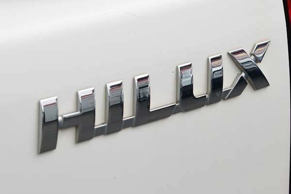 2020 Toyota Hilux Workmate GUN125R 4X4 thumb-16