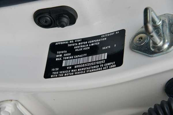 2020 Toyota Hilux Workmate GUN125R 4X4 thumb-17