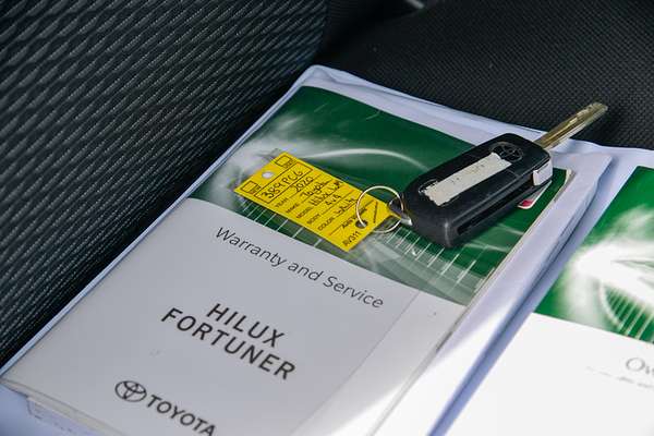 2020 Toyota Hilux Workmate GUN125R 4X4 thumb-18