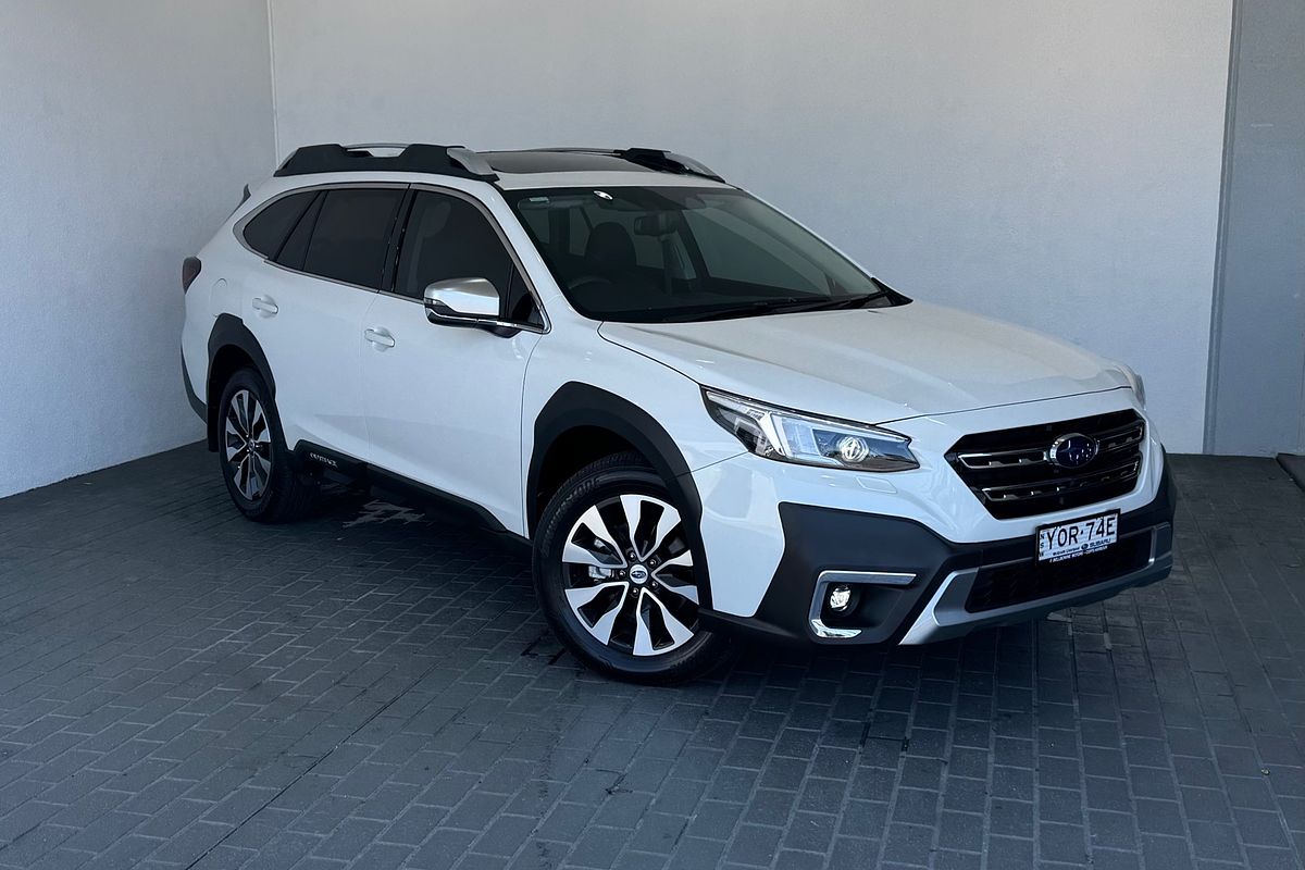 2024 Subaru Outback AWD TOURING MY24