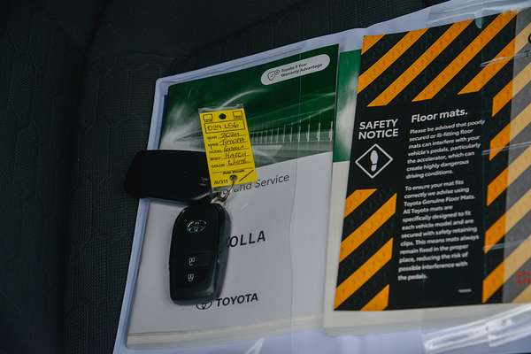 2024 Toyota Corolla Ascent Sport Hybrid ZWE219R thumb-20