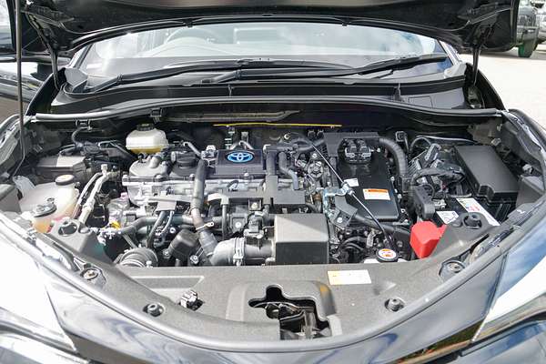 2022 Toyota C-HR GR Sport ZYX10R thumb-7