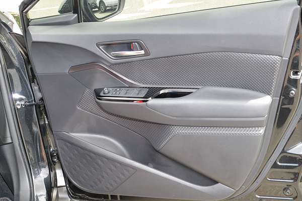 2022 Toyota C-HR GR Sport ZYX10R thumb-15