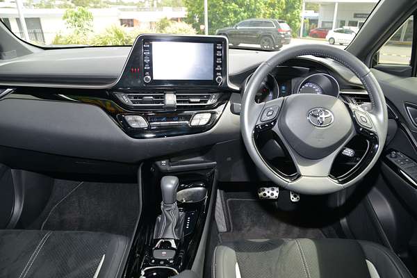 2022 Toyota C-HR GR Sport ZYX10R thumb-16