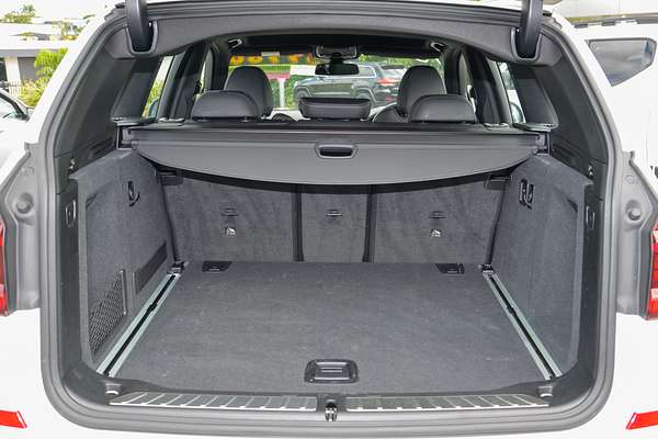 2020 BMW X3 sDrive20i G01 thumb-18